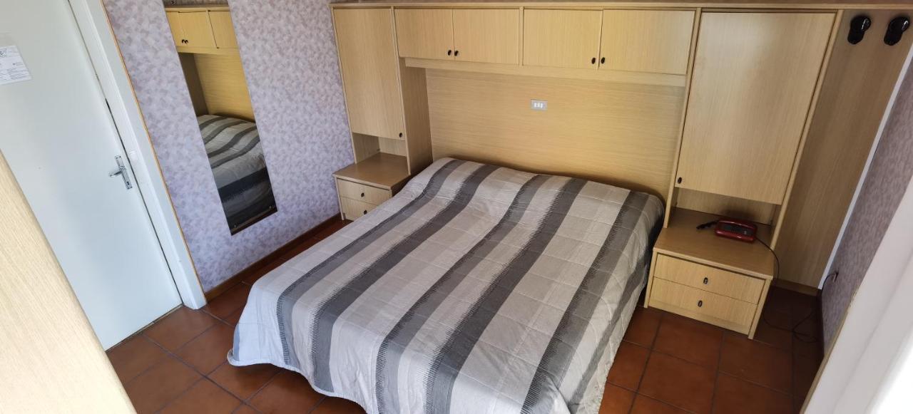 Hotel Nike Brenzone sul Garda Luaran gambar